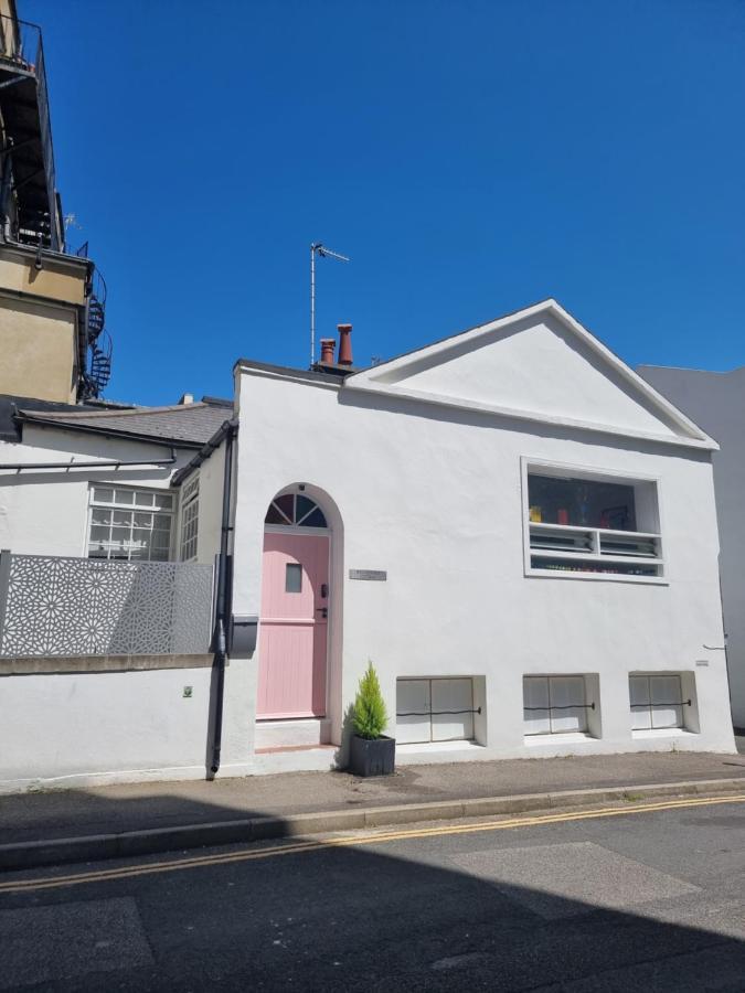 Quirky Seaside Family Cottage Walk To The Waves! Brighton Exteriör bild